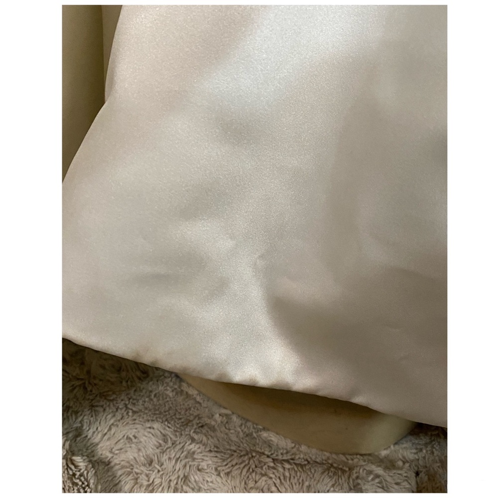 Michelangelo Satin Ivory Wedding Gown Dress With Pearls & Beading Size 6 - Picture 16 of 16